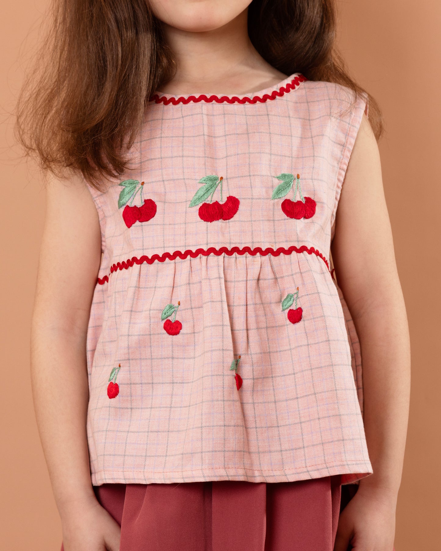 Very Cherry top